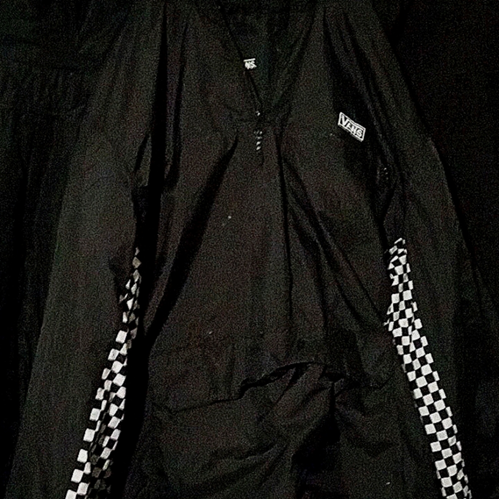Medium Polyester Windbreaker